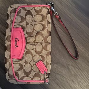 Brand New no Tags Coach Wristlet/Mini Purse